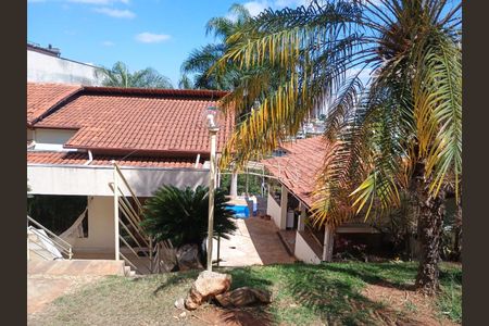 Casa à venda com 1670m², 5 quartos e 3 vagasÁrea Externa