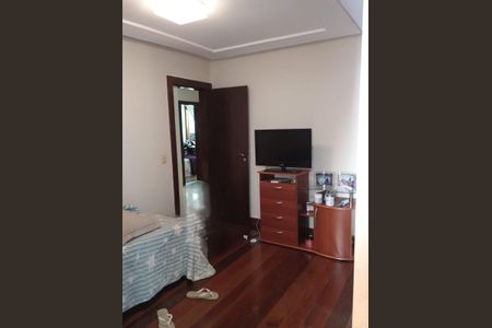 Casa à venda com 1670m², 5 quartos e 3 vagasQuarto 4