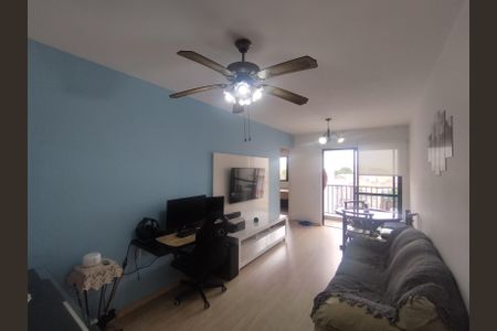 Apartamento à venda com 59m², 2 quartos e 1 vaga Apartamento à venda com 59m², 2 quartos e 1 vagaSala