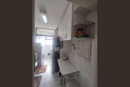 Apartamento à venda com 59m², 2 quartos e 1 vaga Apartamento à venda com 59m², 2 quartos e 1 vagaCozinha - Armários