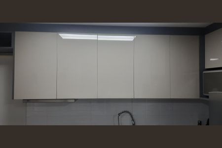 Apartamento à venda com 75m², 2 quartos e 2 vagasCozinha