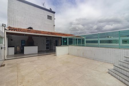 Apartamento para alugar com 100m², 2 quartos e 1 vaga Apartamento para alugar com 100m², 2 quartos e 1 vagaÁrea comum - piscina