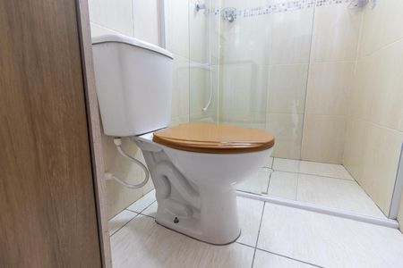 Apartamento para alugar com 100m², 2 quartos e 1 vaga Apartamento para alugar com 100m², 2 quartos e 1 vagaBanheiro da suíte