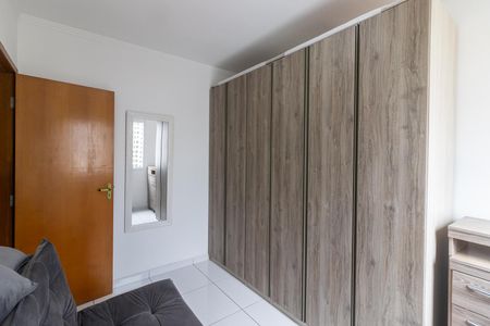 Apartamento para alugar com 100m², 2 quartos e 1 vaga Apartamento para alugar com 100m², 2 quartos e 1 vagaQuarto