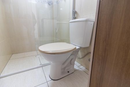 Apartamento para alugar com 100m², 2 quartos e 1 vaga Apartamento para alugar com 100m², 2 quartos e 1 vagaBanheiro social