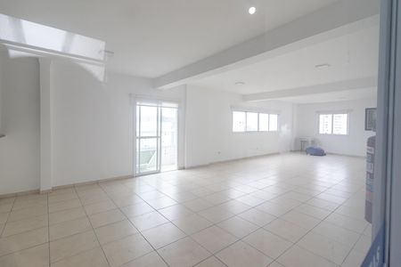 Apartamento para alugar com 100m², 2 quartos e 1 vaga Apartamento para alugar com 100m², 2 quartos e 1 vagaÁrea comum - salão de festas