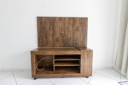 Apartamento para alugar com 100m², 2 quartos e 1 vaga Apartamento para alugar com 100m², 2 quartos e 1 vagaDetalhe da sala