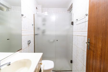 Apartamento à venda com 55m², 2 quartos e sem vaga Apartamento à venda com 55m², 2 quartos e sem vagaBanheiro