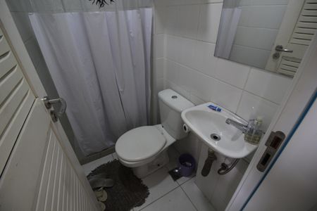 Apartamento à venda com 166m², 4 quartos e 3 vagasBanheiro de Serviço
