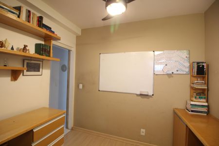 Apartamento à venda com 166m², 4 quartos e 3 vagasQuarto 1