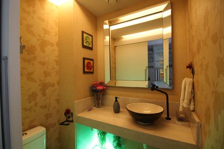 Apartamento à venda com 166m², 4 quartos e 3 vagasLavabo