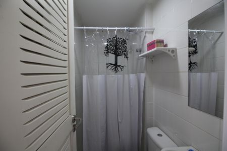 Apartamento à venda com 166m², 4 quartos e 3 vagasBanheiro de Serviço