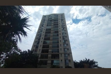 Apartamento à venda com 166m², 4 quartos e 3 vagasFachada