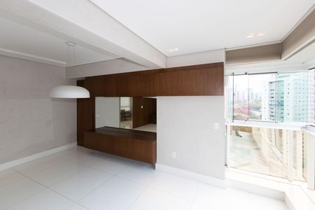 Sala de apartamento para alugar com 3 quartos, 92m² em Vila da Serra, Nova Lima