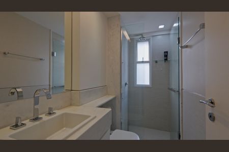 Apartamento à venda com 92m², 3 quartos e 2 vagas Apartamento à venda com 92m², 3 quartos e 2 vagasBanheiro Social