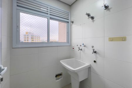 Apartamento à venda com 72m², 1 quarto e 1 vaga Apartamento à venda com 72m², 1 quarto e 1 vagaÁrea de serviço