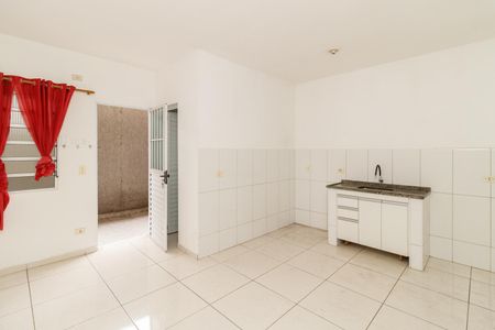 Sala de apartamento para alugar com 1 quarto, 35m² em Vila Nova Galvão, São Paulo