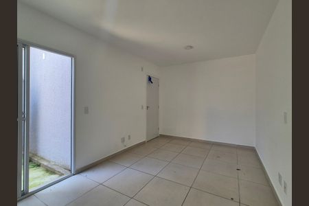 Sala  de apartamento à venda com 2 quartos, 57m² em Vargem Grande, Rio de Janeiro