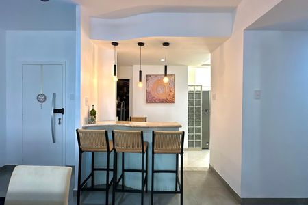 Apartamento para alugar com 135m², 3 quartos e 1 vaga