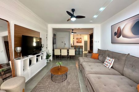 Apartamento para alugar com 135m², 3 quartos e 1 vaga