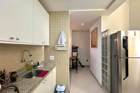 Apartamento para alugar com 135m², 3 quartos e 1 vaga