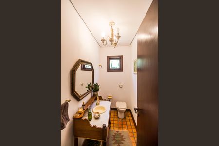 Casa de condomínio para alugar com 450m², 4 quartos e 3 vagasLavabo