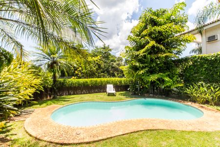 Casa de condomínio para alugar com 450m², 4 quartos e 3 vagasPiscina