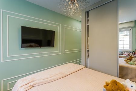 Casa de condomínio à venda com 300m², 3 quartos e 4 vagas Casa de condomínio à venda com 300m², 3 quartos e 4 vagasSuíte 2