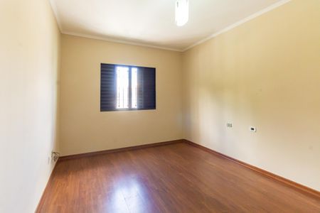 Quarto 2 de casa à venda com 2 quartos, 75m² em Vila Carrão, São Paulo