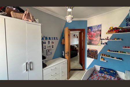 Apartamento à venda com 76m², 2 quartos e 2 vagasQuarto 1