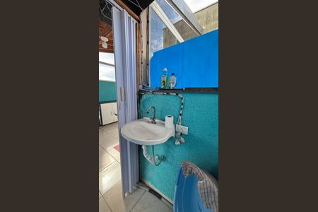 Apartamento à venda com 76m², 2 quartos e 2 vagasBanheiro da Cobertura