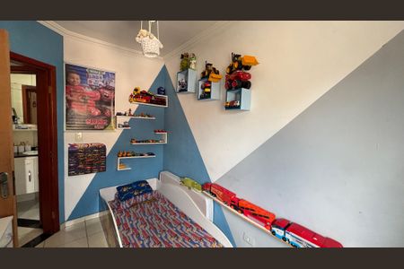 Apartamento à venda com 76m², 2 quartos e 2 vagasQuarto 1