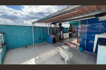 Apartamento à venda com 76m², 2 quartos e 2 vagasCobertura