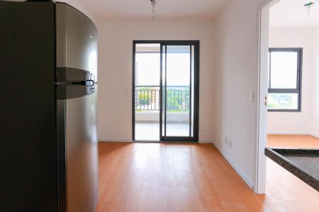 Sala/Cozinha de apartamento para alugar com 1 quarto, 28m² em Butantã, São Paulo