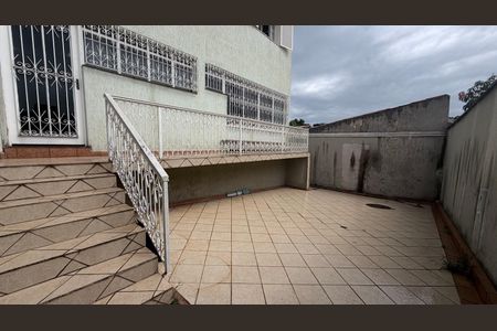 Casa à venda com 250m², 4 quartos e 3 vagasQuintal