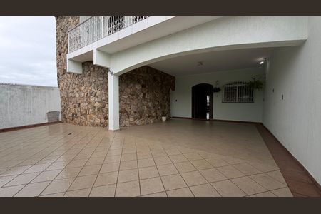 Casa à venda com 250m², 4 quartos e 3 vagasGaragem