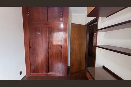 Casa à venda com 250m², 4 quartos e 3 vagasQuarto 1