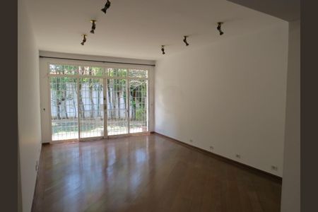 Casa de condomínio à venda com 678m², 4 quartos e 4 vagas