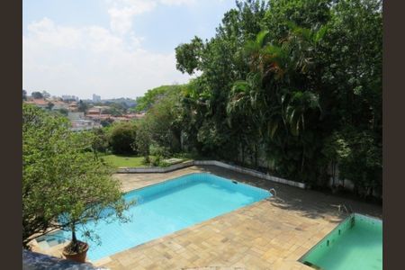 Casa de condomínio à venda com 678m², 4 quartos e 4 vagas