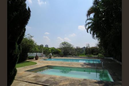 Casa de condomínio à venda com 678m², 4 quartos e 4 vagas