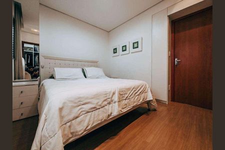 Apartamento à venda com 3 quartos, 235m² em Buritis, Belo Horizonte