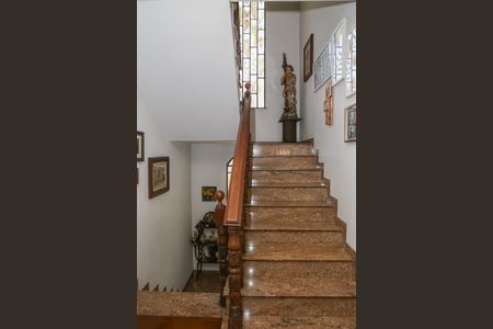 Apartamento à venda com 787m², 4 quartos e 14 vagasEscada