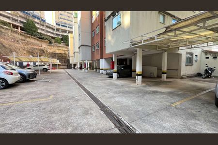 Apartamento à venda com 83m², 4 quartos e 2 vagas