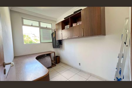 Apartamento à venda com 4 quartos, 83m² em Carlos Prates, Belo Horizonte