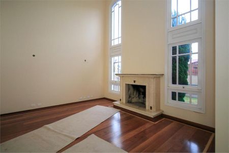 Casa à venda com 5 quartos, 770m² em Interlagos, São Paulo