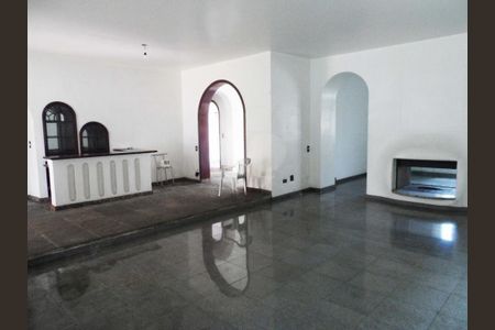 Casa à venda com 441m², 5 quartos e 4 vagas