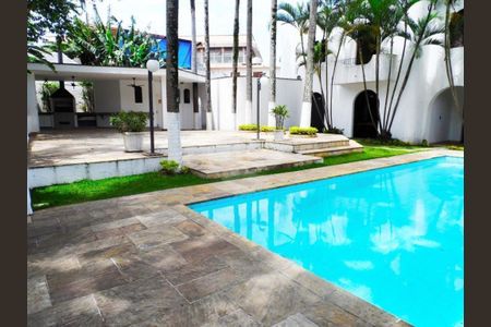 Casa à venda com 441m², 5 quartos e 4 vagas