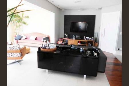 Apartamento à venda com 3 quartos, 200m² em Santo Amaro, São Paulo