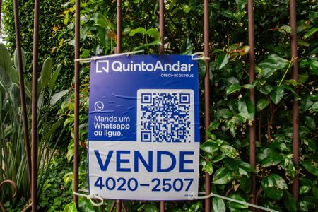 Apartamento à venda com 100m², 2 quartos e 2 vagasPlaquinha