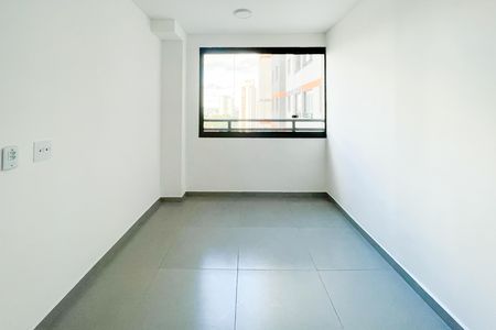 Apartamento para alugar com 43m², 2 quartos e sem vaga